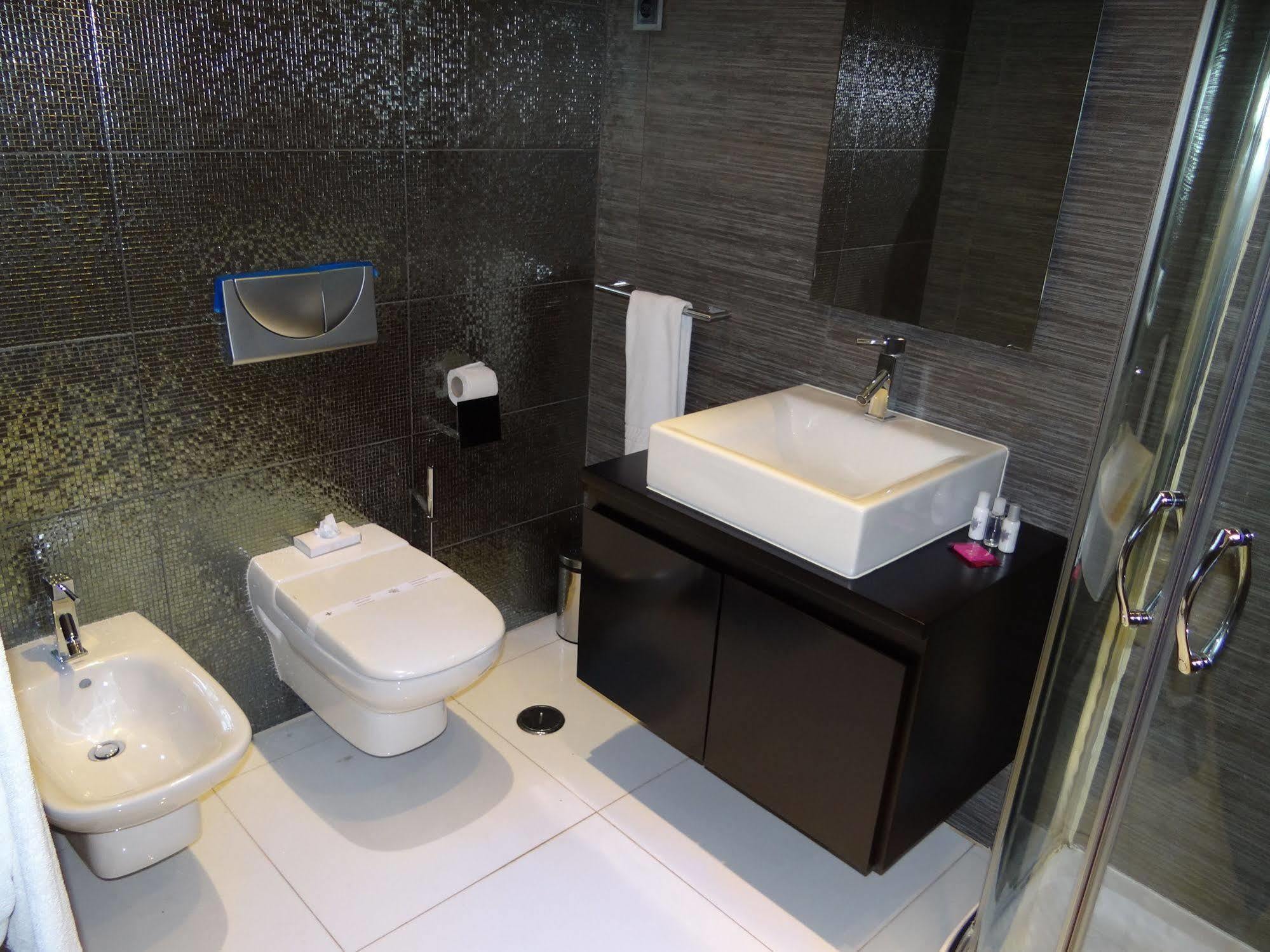 Rk Suite Hotel 루안다 외부 사진